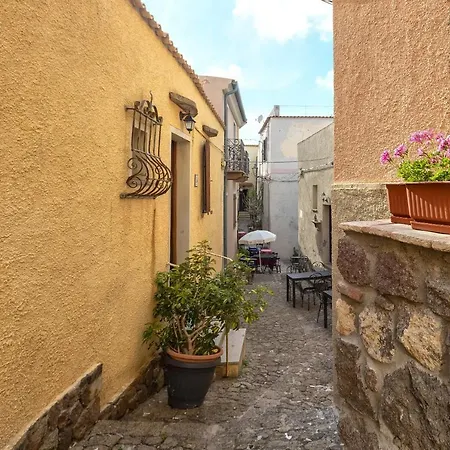 Sardiniare-Casa Cerin