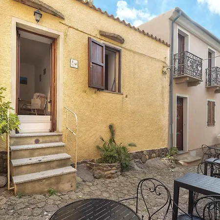 Sardiniare-Casa Cerin